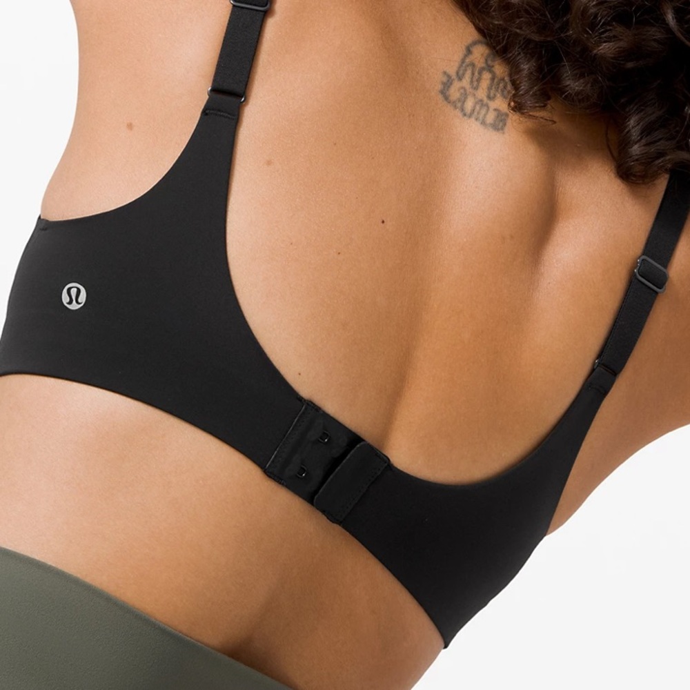 Lululemon In Alignment Sports Bra Size 2 - Picture 2 of 2